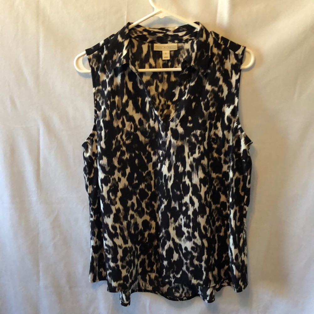 Dana Buckman  large polyester blouse  sleeveless
